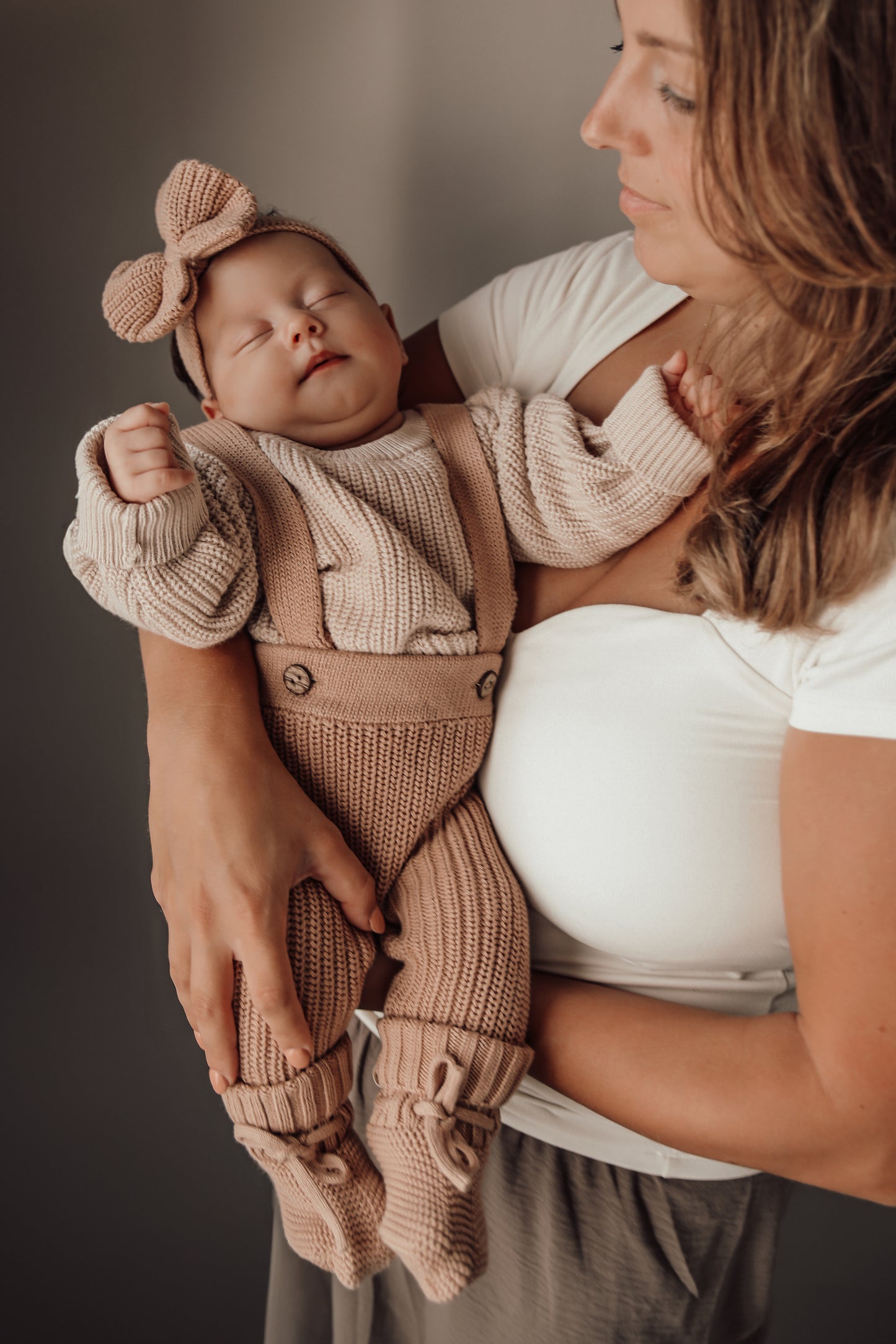 Knitted Pants with straps | Strickhose mit Trägern 0-6 M
