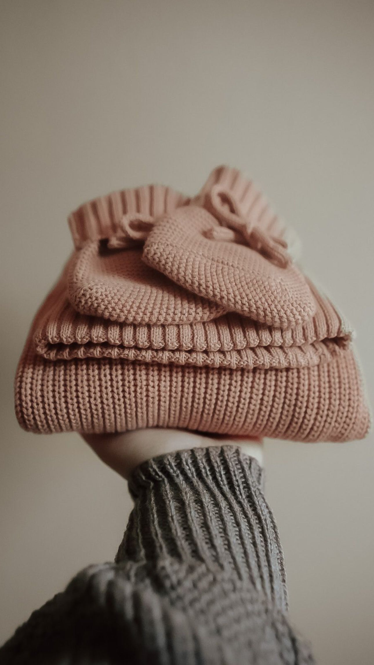 3pcs Set | Beanie + Sweater + Booties | Savings price
