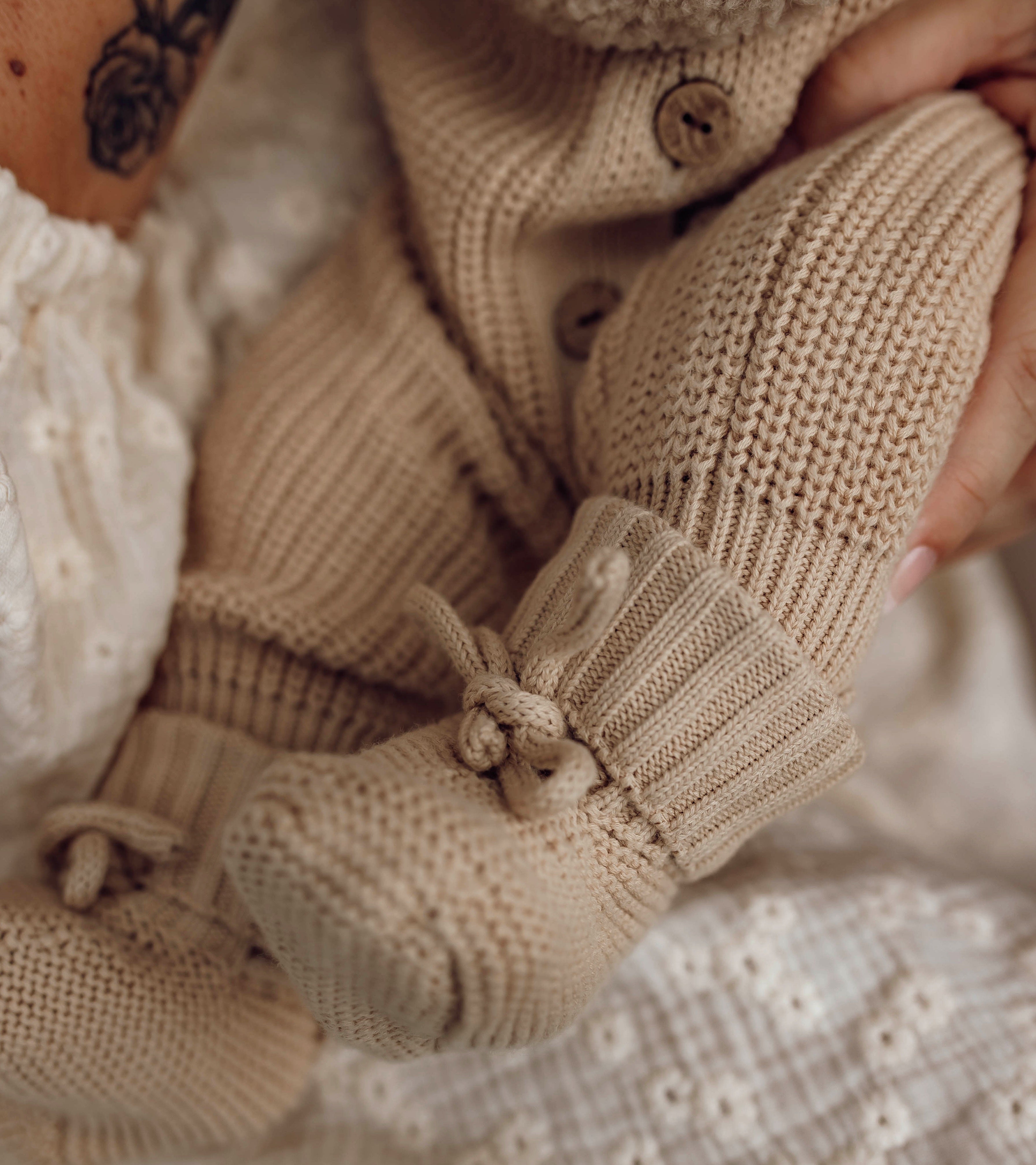 Baby girl knitted booties online